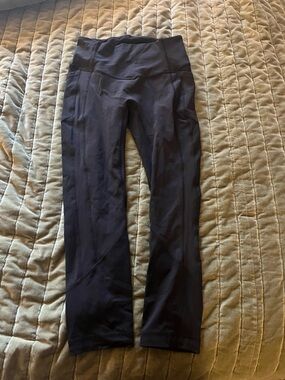 Lululemon size 6 black leggings